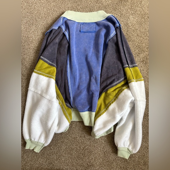 Bucket List Colorblock Jacket - Picture 4 of 5